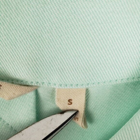 Soft Surroundings Fairmont Tunic Aqua Tencel V-Neck Button Trim Size Small - Picture 8 of 10